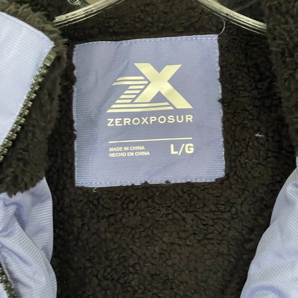 ZeroXposure All Season Ladies Jacket - Picture 6 of 6